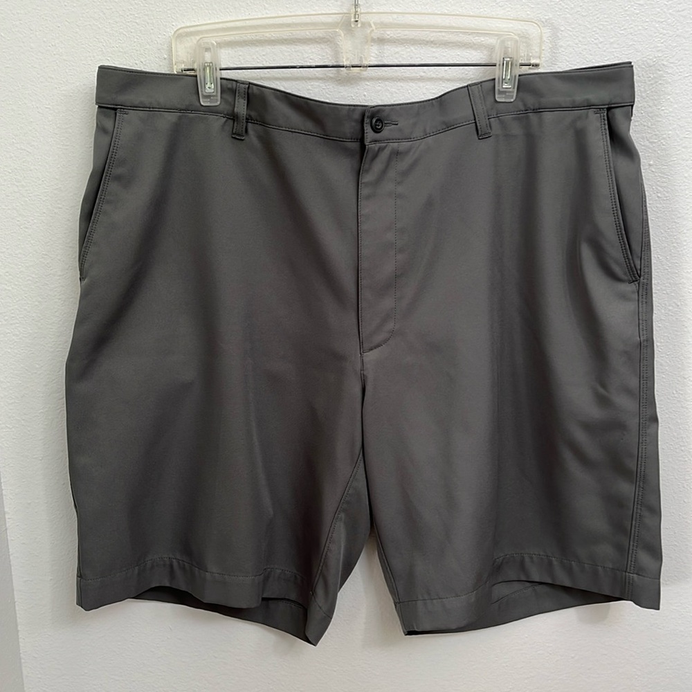 Men’s Gray PGA Tour Golf‎ Shorts